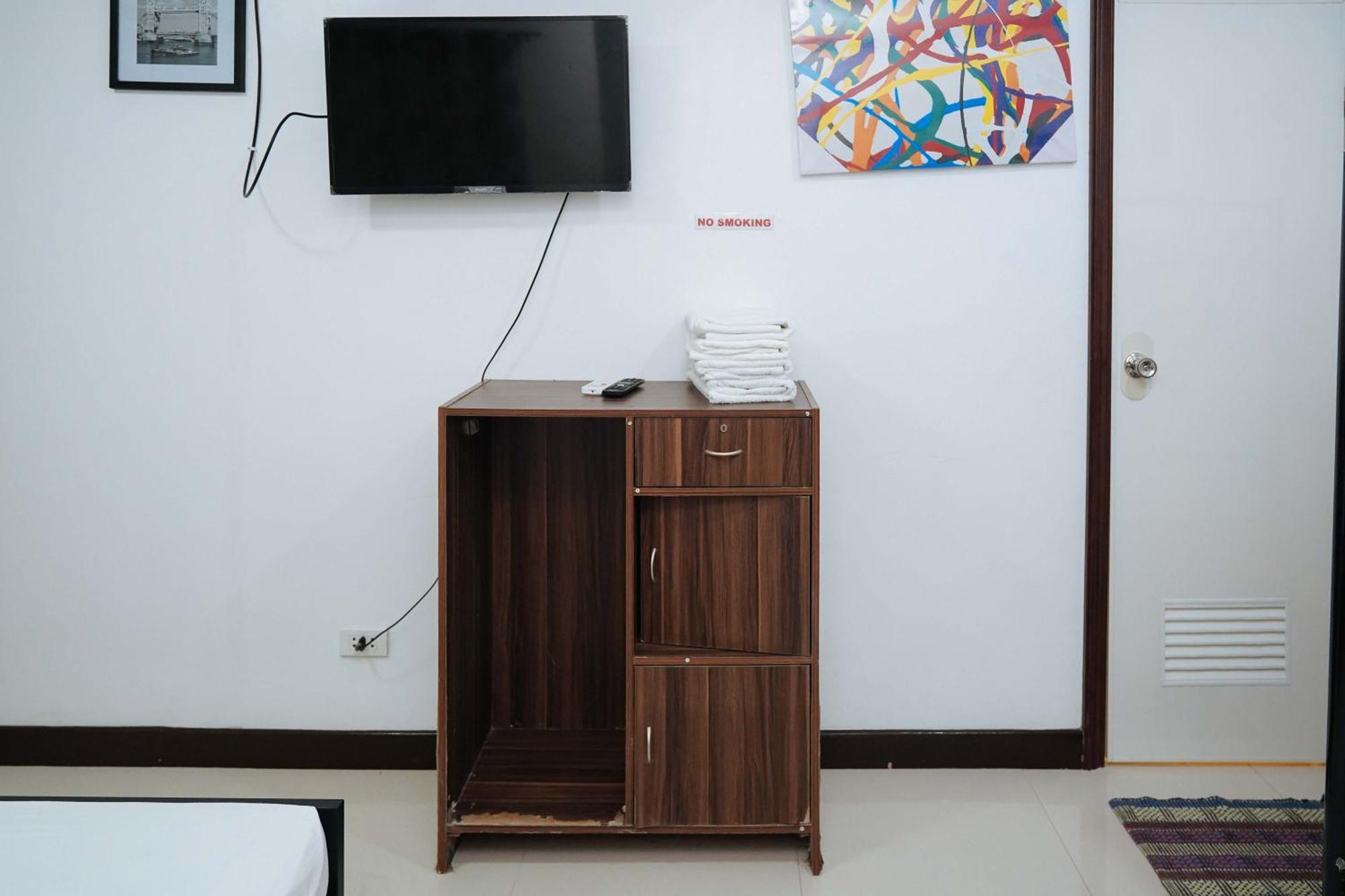 Reddoorz Plus At Billy'S Resort Oslob Exterior photo