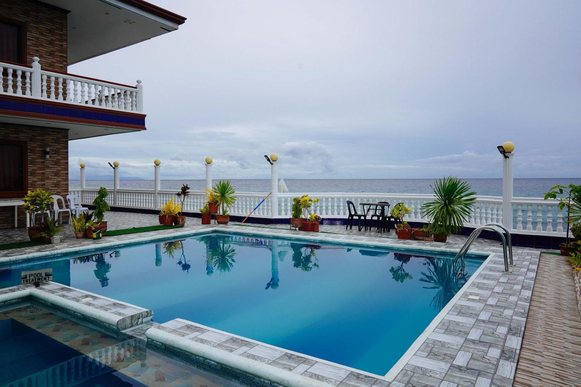 Reddoorz Plus At Billy'S Resort Oslob Exterior photo